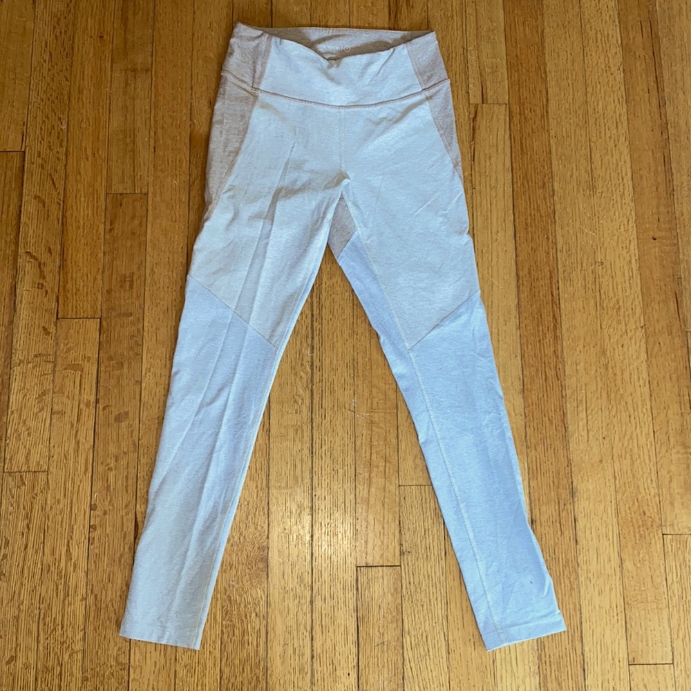 Outdoor Voices Two Tone 3/4 Leggings
